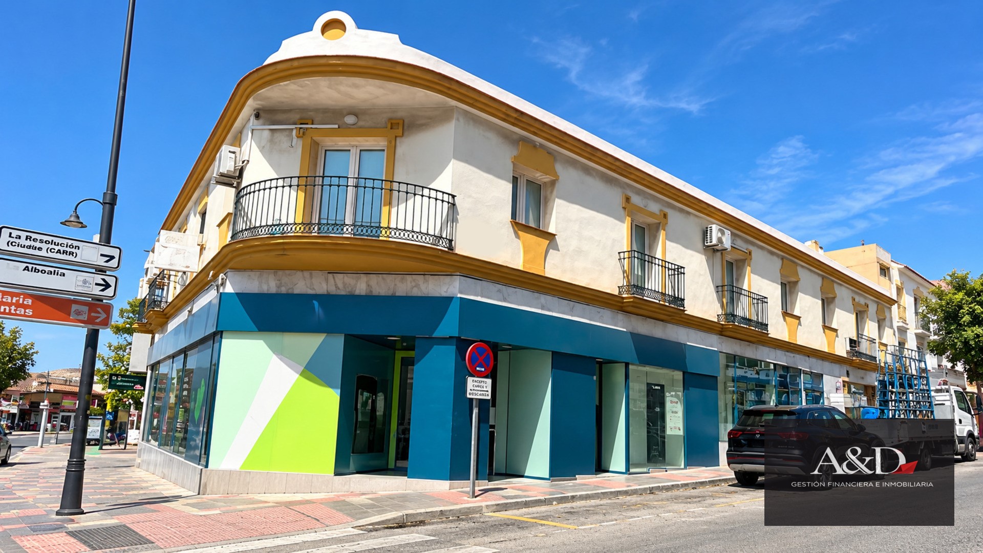 Local Comercial en Las Lagunas de Mijas